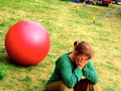 TOUSSINI Business Zirkus Teamevent Kugelbalance