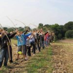 Toussini Zirkus Bogenschießen